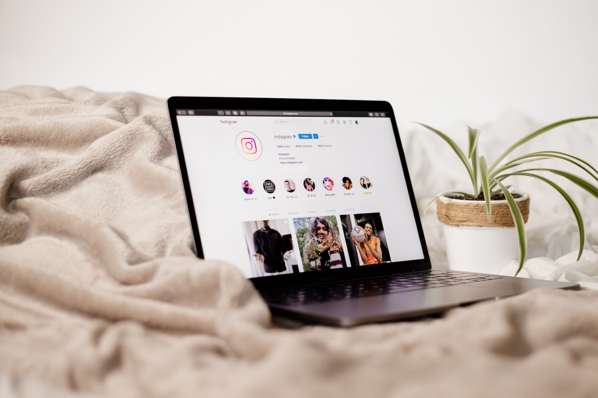 instagram
